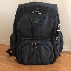 Unisex Kensington Contour Laptop Backpack